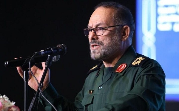 تدوین ۸۷ عنوان کتاب با موضوع شهدا در آذربایجان‌غربی/ راه‌اندازی ۵۰ پویش کتاب