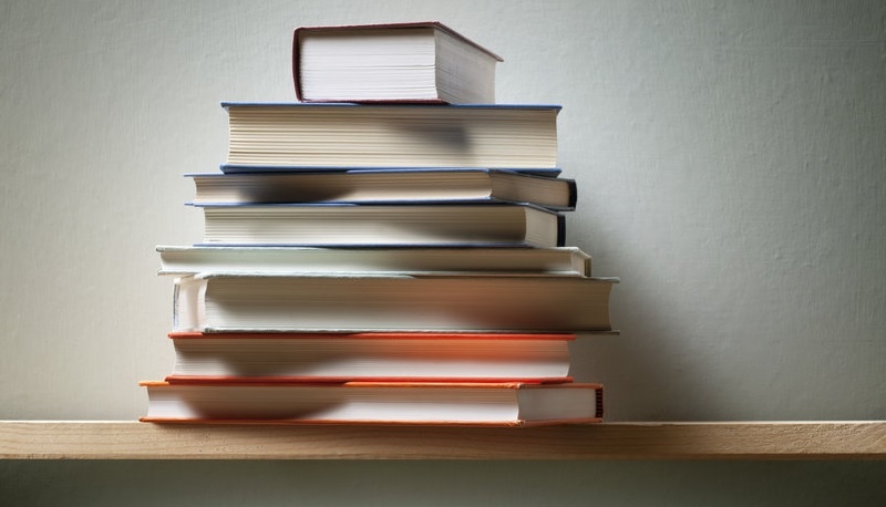 حرفه‌ای و تجاری؛ مولفه‌های ناشران تخصصی و عمومی