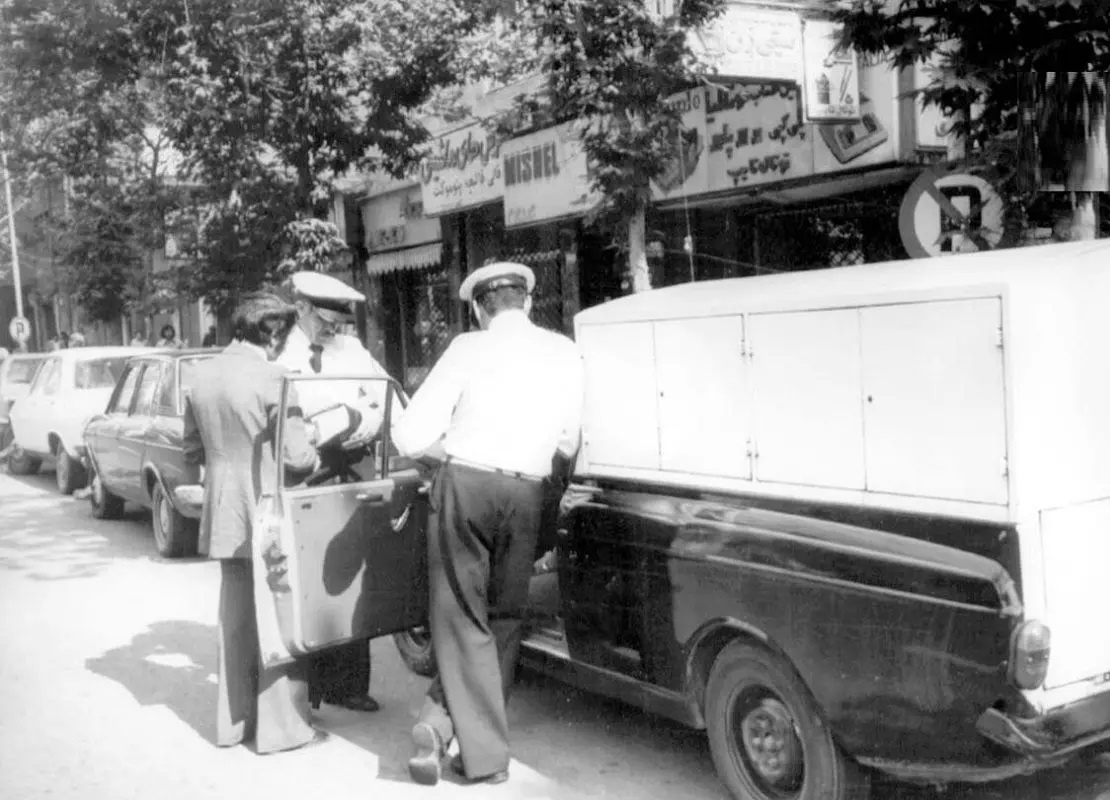 یک قرن مدیریت ترافیکی شهر تهران