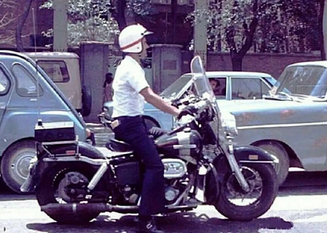 یک قرن مدیریت ترافیکی شهر تهران