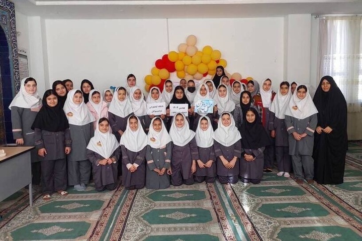 باشگاه کتابخوانی نوجوان با محفل قرآنی در شهرستان گرمه افتتاح شد