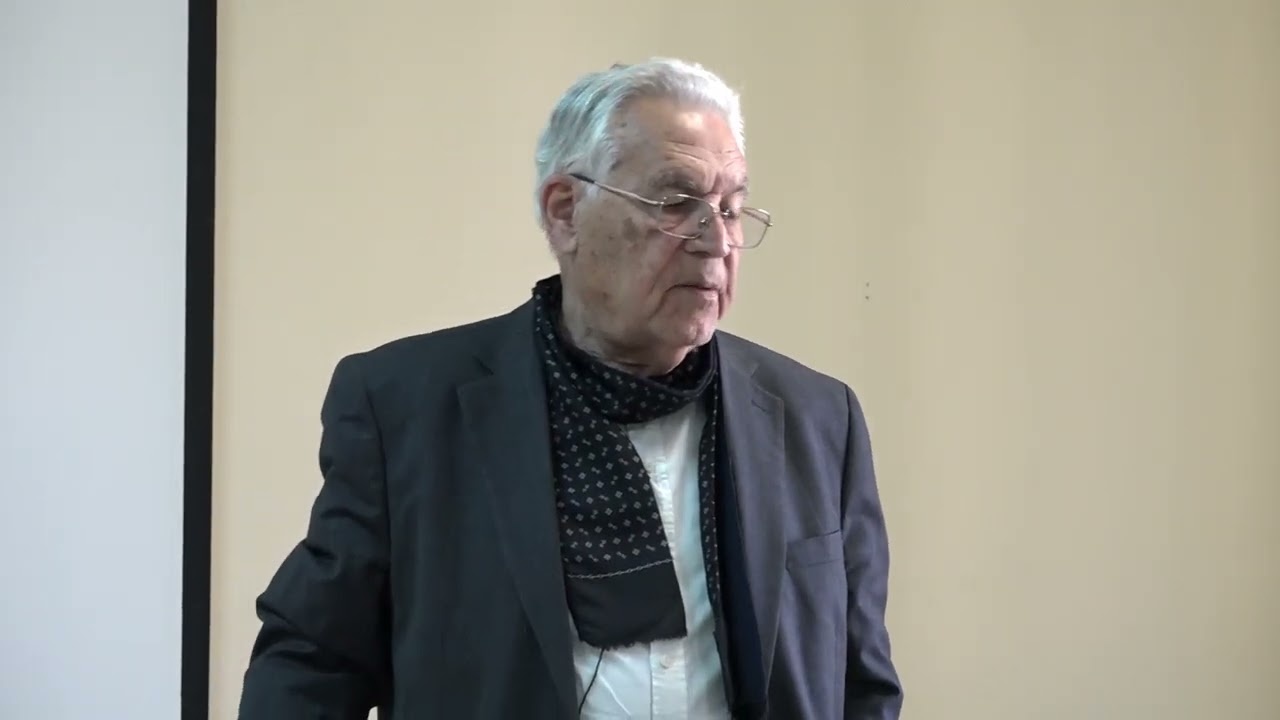 زمین، آدمیان را مثل دایناسورها حذف می کند/ تکنولوژی این مصیبت را به بار آورده، خود تکنولوژی هم راه چاره است/ نگران انسان هستم