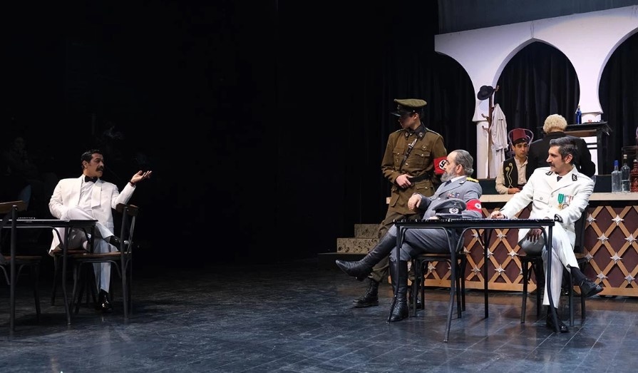 اجرای «بی‌تابستان» و «کازابلانکا» در پنجمین روز جشنواره تئاتر فجر ۱۴۰۴