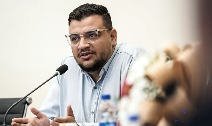 زبانِ نسل Z، آیینه‌ ترک‌خورده‌ ادبیات رسمی ایران