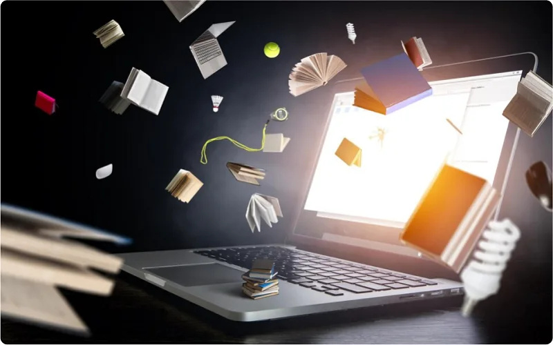 مولود خاموشی؛ خداحافظی مشتری‌های برخط کتاب