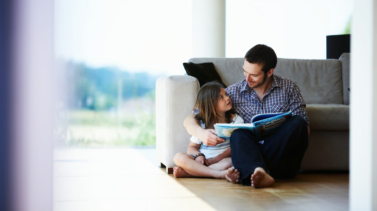 نقش والدین در کتابخوان شدن کودکان نقش والدین در کتابخوان شدن کودکان