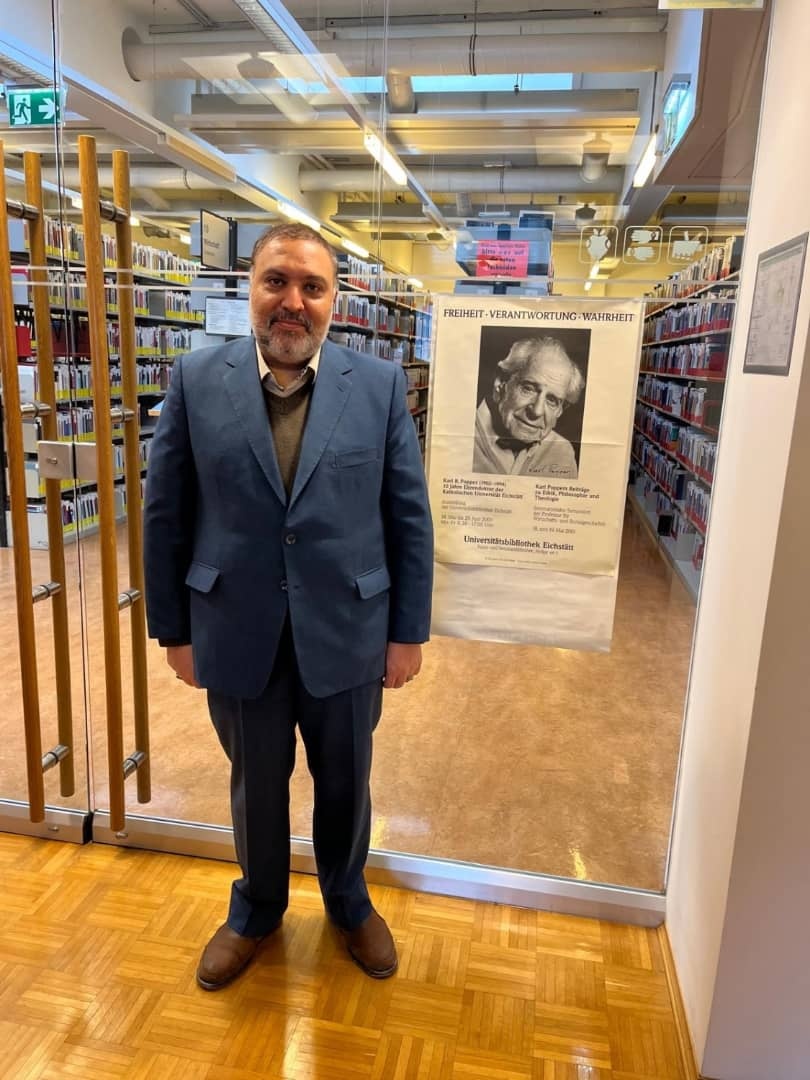 فروتنی و صداقت بیشتر در مواجهه با پیچیدگی دنیای انسانی