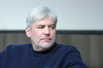 تنها «حالِ روشن» ما را از سونامی تاریخ نجات می‌دهد