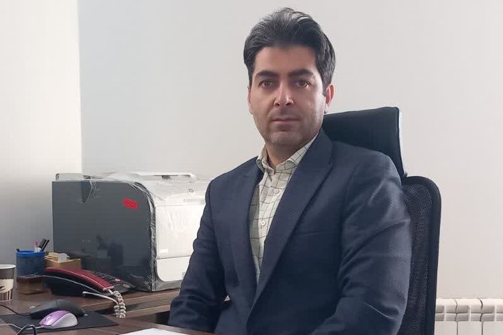 ضرورت برپایی پنل تخصصی در حاشیه جایزه کتاب سال