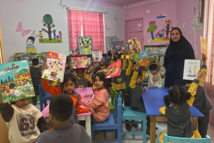 نشست‌های کتاب‌خوانی در کتابخانه‌های عمومی هرمزگان برگزار شد