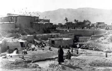 ستون فقرات ایران عصر قاجار
