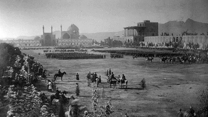 نظام زمان‌شناختی صفویه زیر ذره‌بین تاریخ/ چرا ایران خط زمان نداشت؟