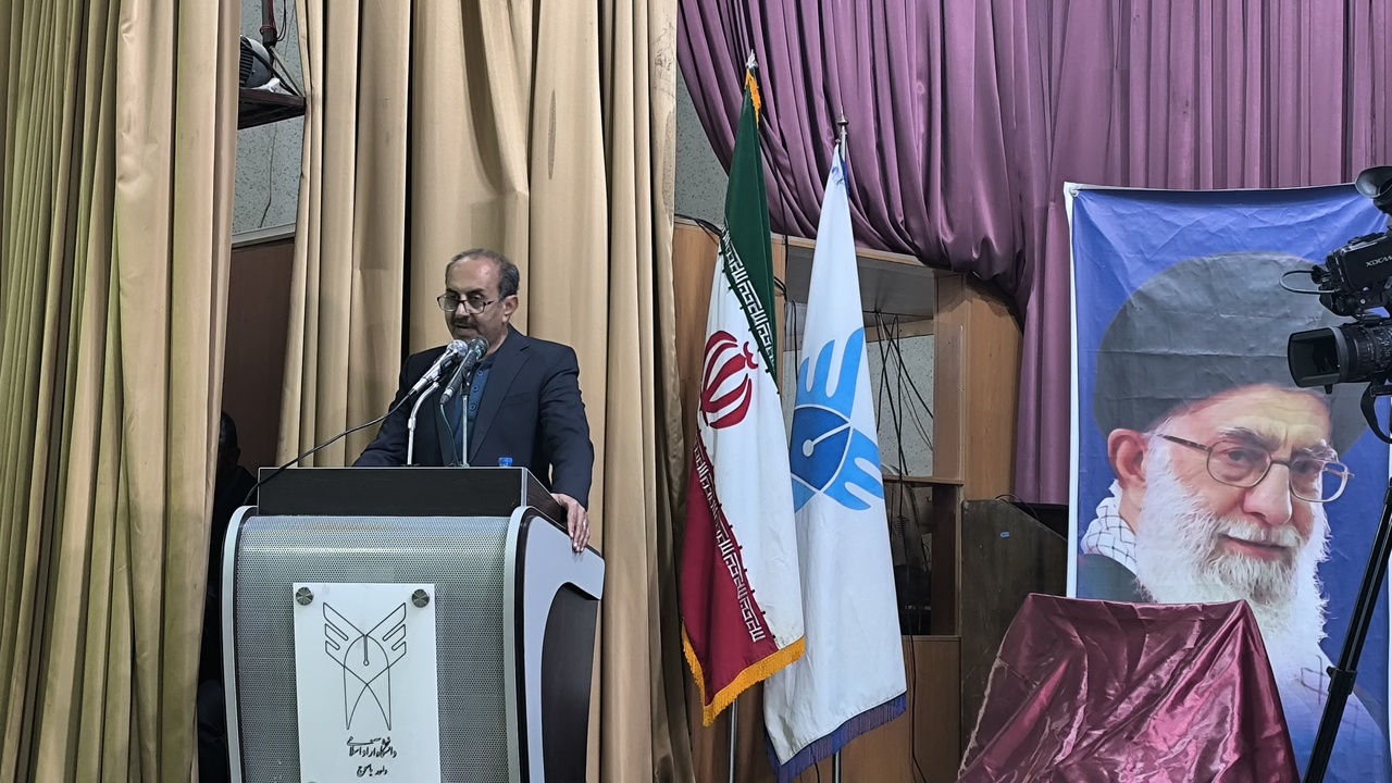 آسمان و زمین در شعر آیینی به هم پیوند می‌خورند