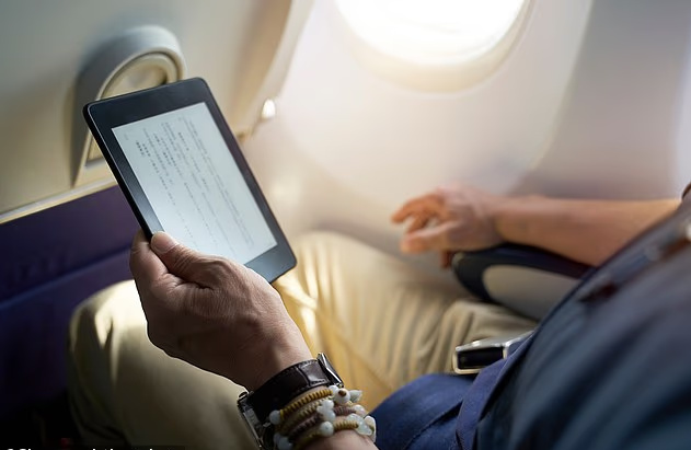 چرا کیندل روی حالت پرواز باشد