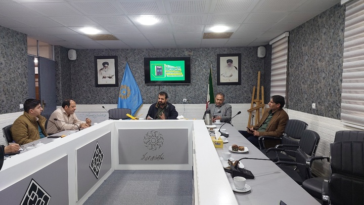 «زمانی میان زمان‌ها»؛ نقد عقلانیت مدرن و تبیین جایگاه عرفان در تاریخ ایران