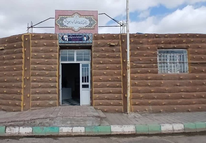 پیشخان کتابخانه عمومی شهیدرجبعلی دلشاد افتتاح شد