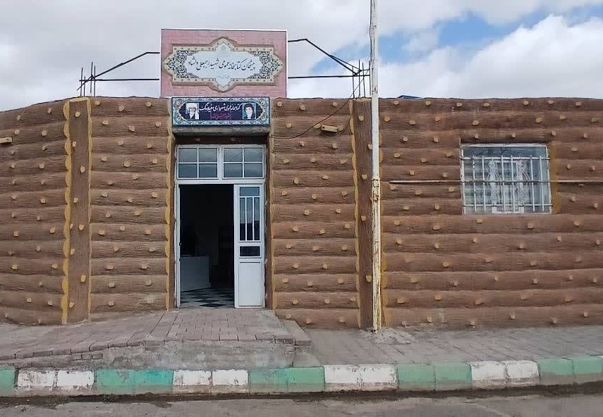 پیشخان کتابخانه عمومی شهیدرجبعلی دلشاد افتتاح شد