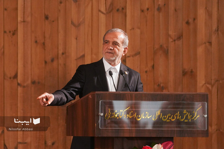 دیدار رهبران ادیان توحیدی‌ با رئیس جمهور