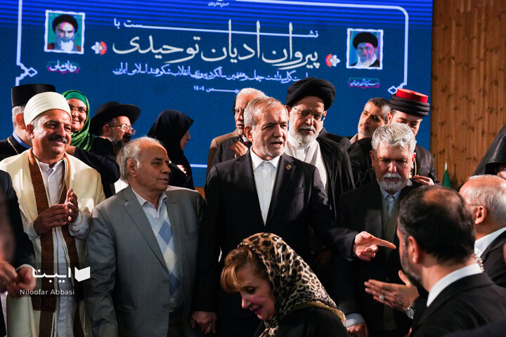 دیدار رهبران ادیان توحیدی‌ با رئیس جمهور