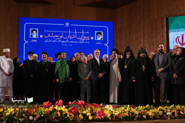 دیدار رهبران ادیان توحیدی‌ با رئیس جمهور