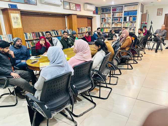 شعر معاصر افغانستان؛ پیوند سنت و نوآوری