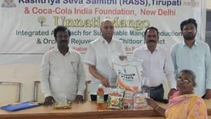 ادبیات؛ حافظه پنهان جامعه