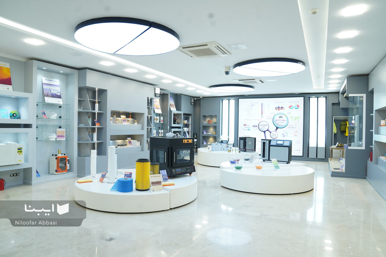 80 کتاب در دومین جایزه روایت پیشرفت بررسی شد