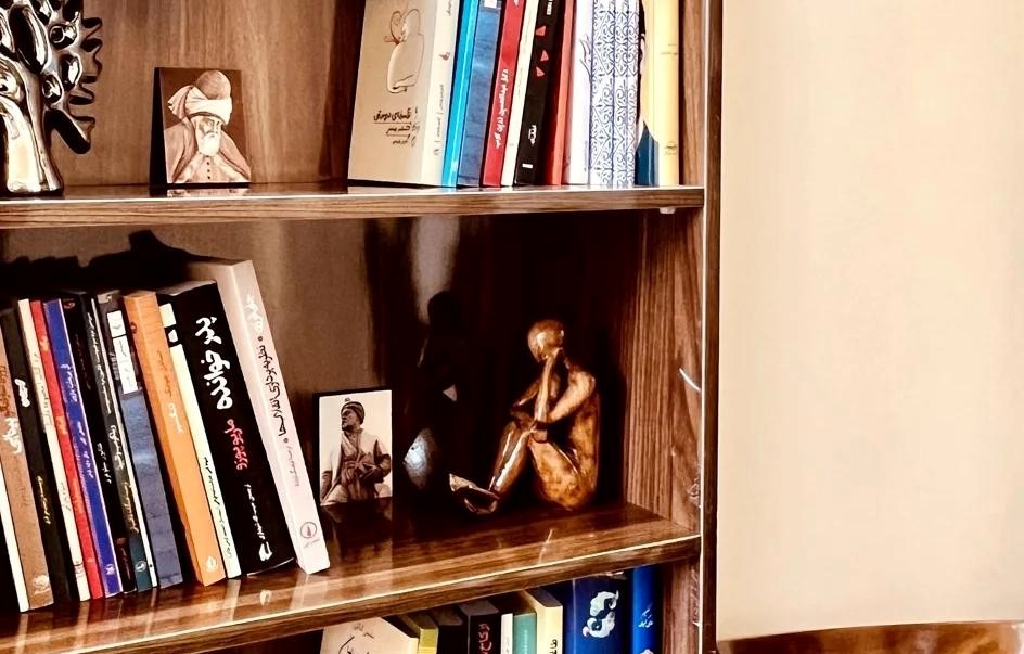 کافه کتاب تخصصی «آقای وکیل» تعطیل شد