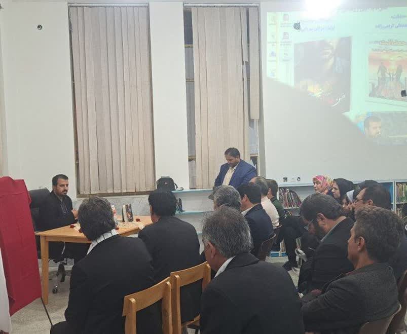 رمانها آینده فرهنگی جامعه را میسازند