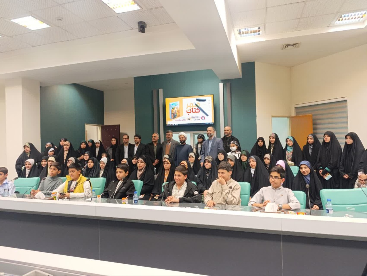 نویسندگی نیازمند توجه به انتقادها است/ رویداد « مهر کتاب»، گامی برای تربیت نویسندگان نوجوان