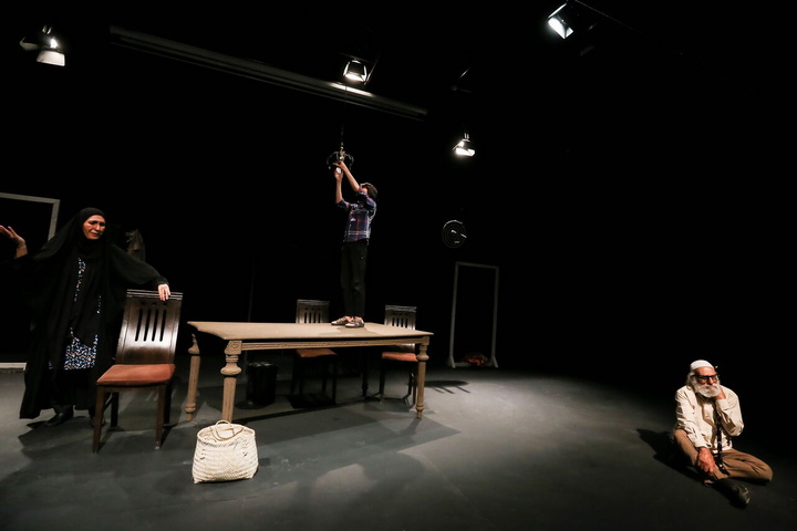 روایت‌هایی از تنهایی و مقاومت