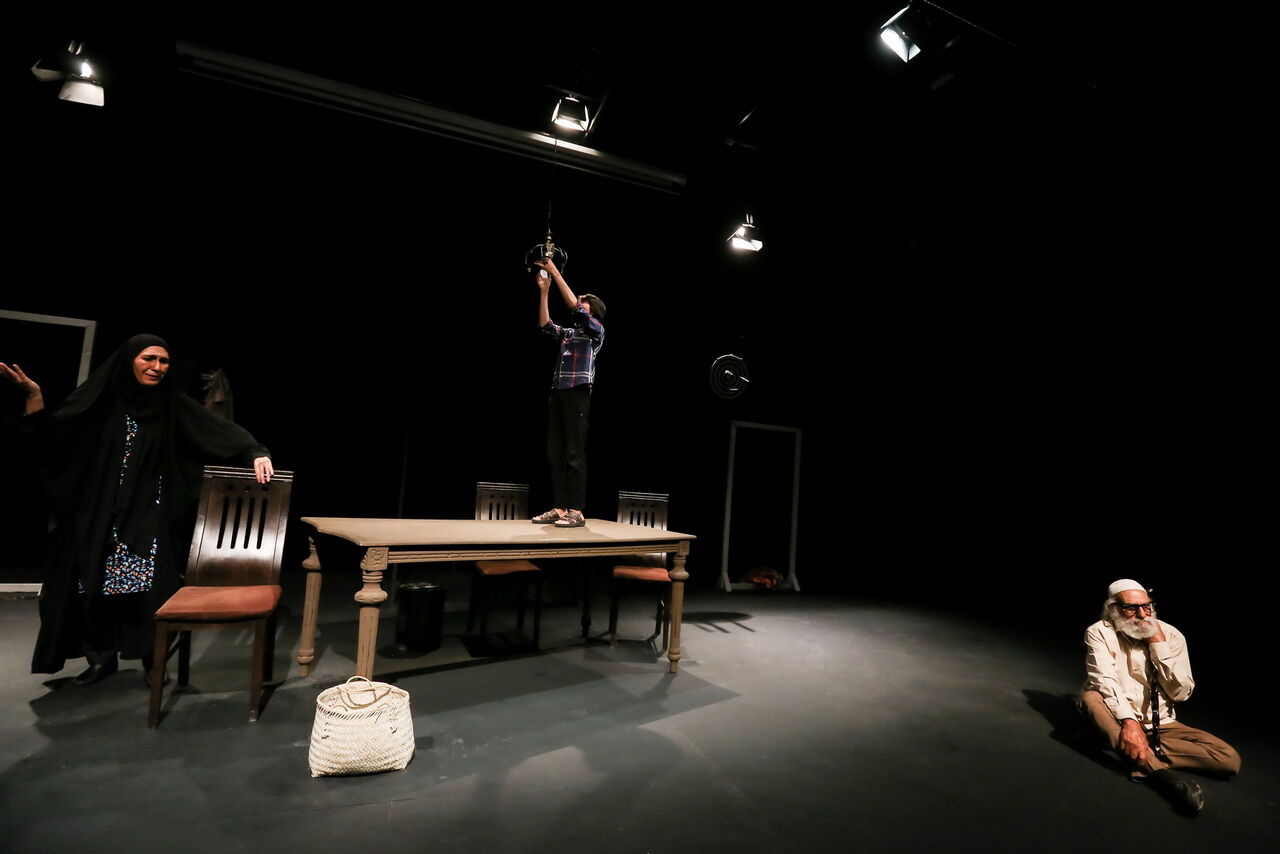 روایت‌هایی از تنهایی و مقاومت