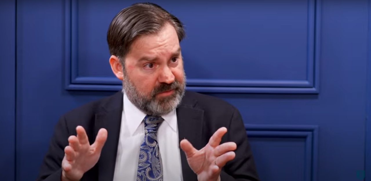 تاریخ نه سیاه‌وسفید است و نه دو قطبی