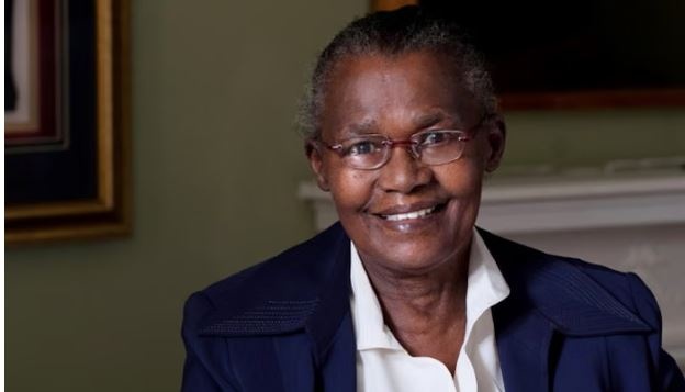 نویسنده‌ای که دیر دیده شد