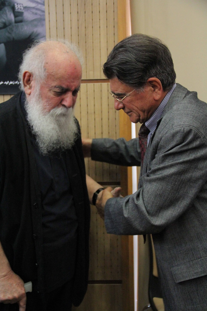 سایهای که آفتاب شد؛ واکاوی میراث ۹۸ ساله هوشنگ ابتهاج