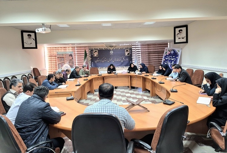 رمضانِ کتابخوانی در کتابخانه‌های کردستان/ اجرای برنامه‌های معنوی و ترویجی