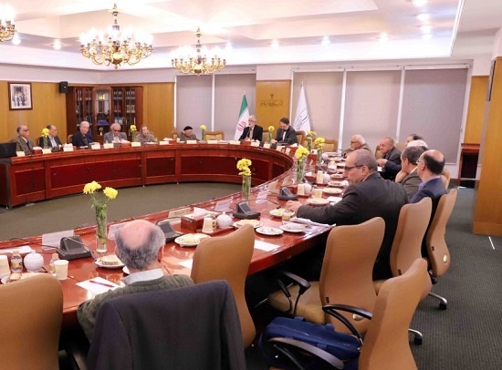 جای روز بزرگداشت حکیم سنایی در تقویم ایران خالی است