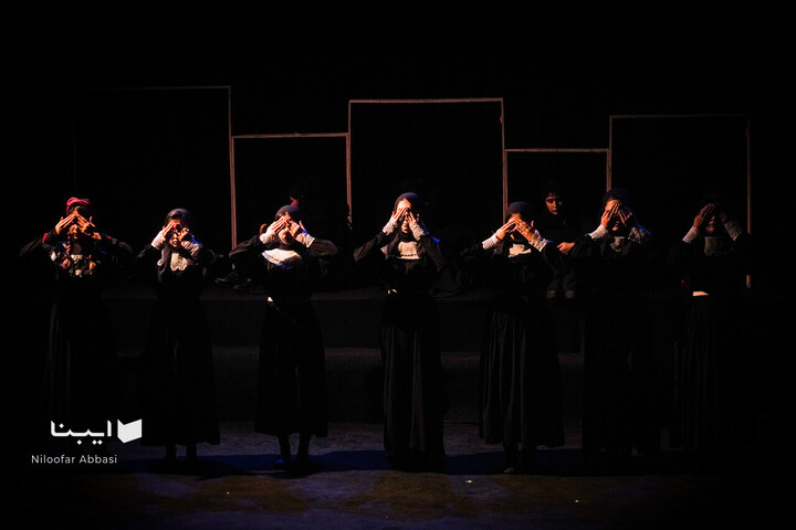 نمایش خانه برناردا آلبا