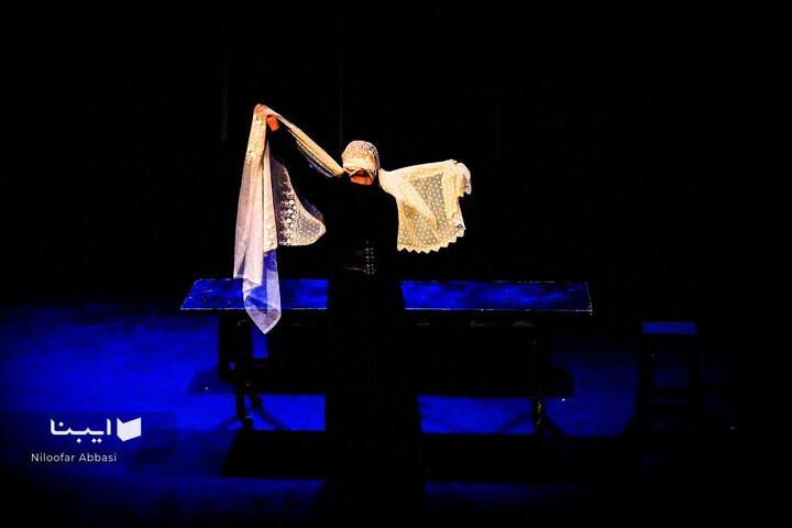 نمایش خانه برناردا آلبا