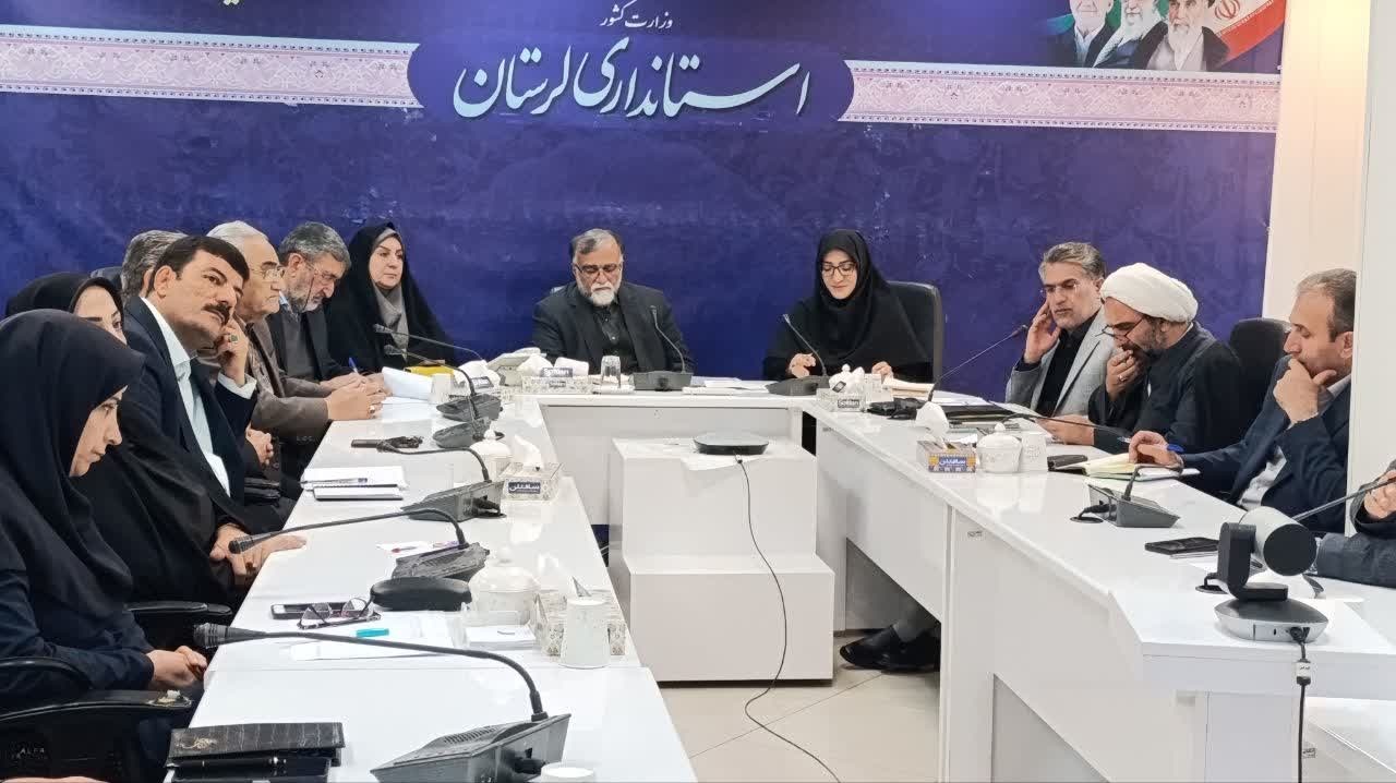 بخش نابینایان کتابخانه مرکزی خرم‌آباد فعال می‌شود / اجرای ۳ هزار برنامه فرهنگی در کتابخانه‌های لرستان