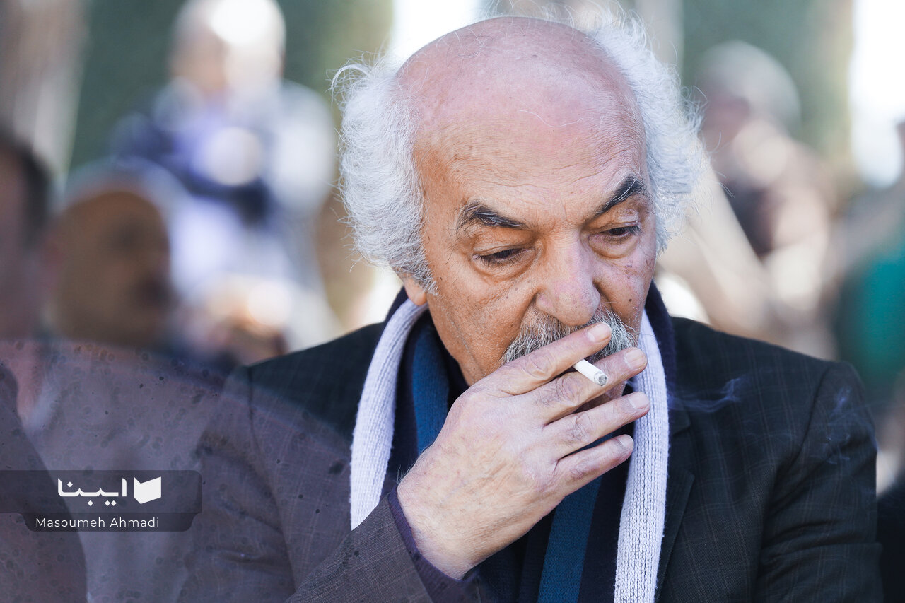 حافظ موسوی: باباچاهی شاعری شورشگر بود که در هیچ منزلی توقف نکرد