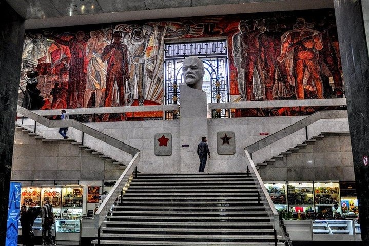 موزه نیروهای مسلح مسکو چگونه حافظه جنگ را روایت می‌کند