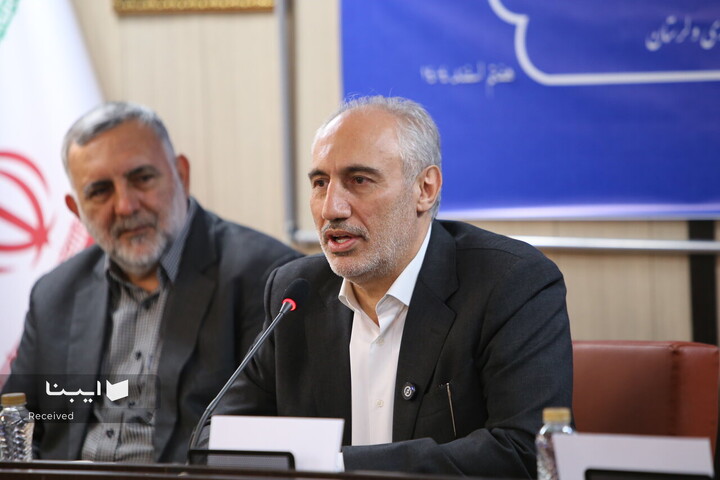 آیین اختتامیه نخستین دوره پژوهشی آموزشی تربیت مربیان نقالی و شاهنامه خوانی