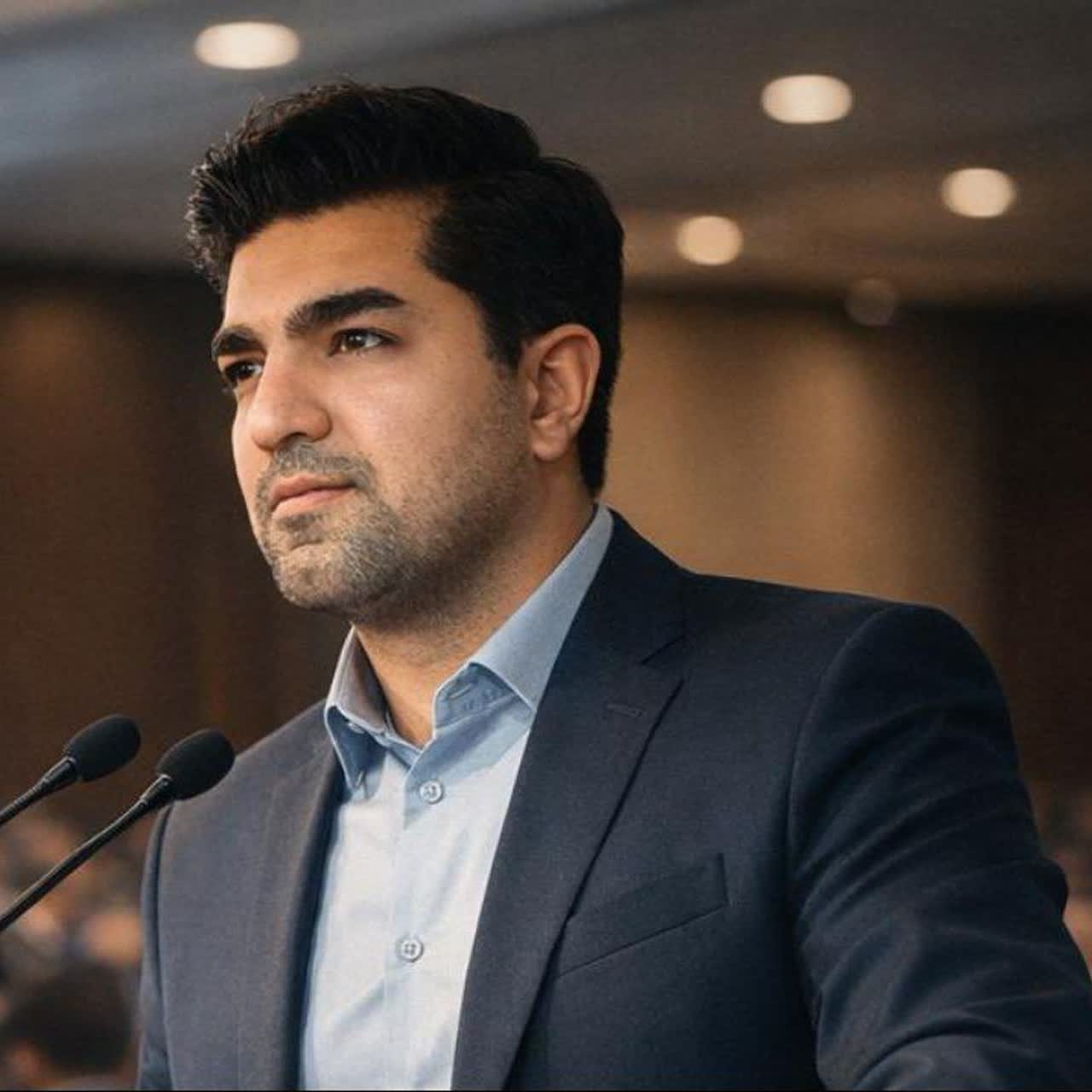 گذار از وطن‌دوستی عاطفی به مسئولیت سیاسی