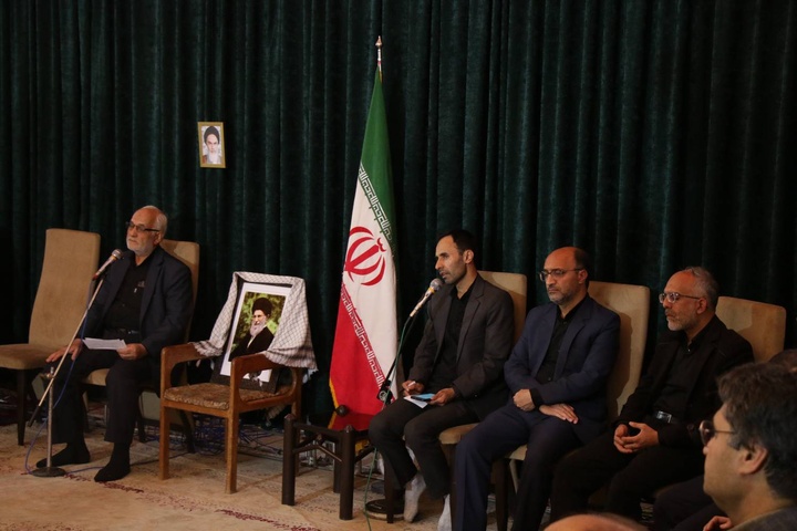 محفل شعر امین در خراسان جنوبی برگزار شد