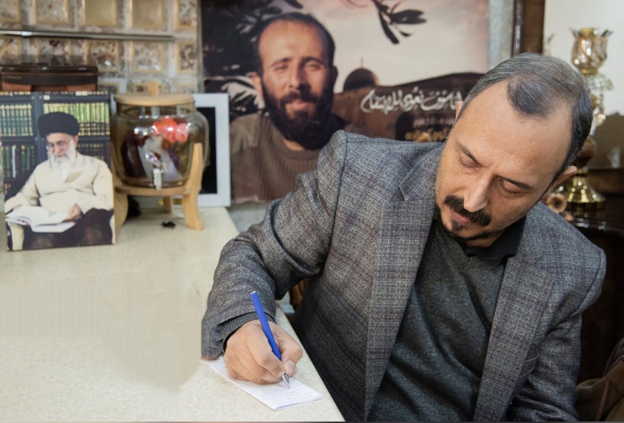 محفل شعر «امین» در رشت برگزار شد