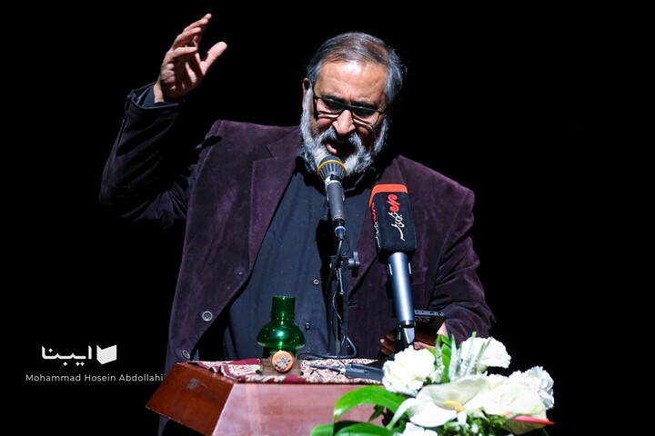 «شب شعر و موسیقی»