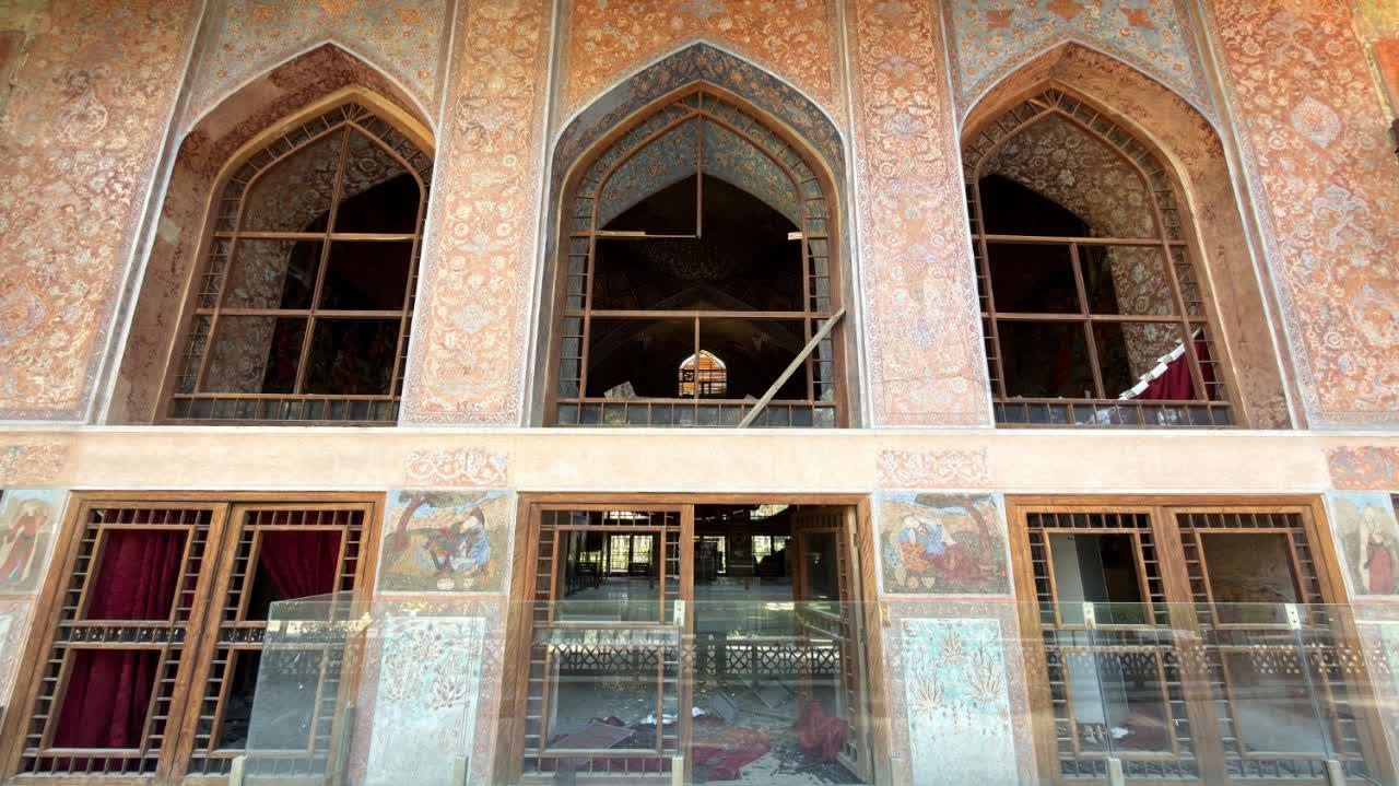 وقتی حملات هوایی به تاریخ می‌رسند/ زخم بر حافظه فرهنگی ایران در «دولتخانه صفوی»