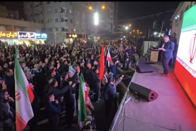 شاعران زاهدان با سلاح «کلمه» در سنگر اتحاد و مقاومت ایستادند