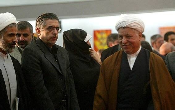 اوپک تصمیم گرفته سطح تولید نفت را به چهارده میلیون بشکه کاهش دهد